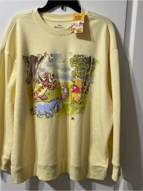 NWT Adorable Winnie The Pooh Sweatshirt Size 1X Yellow